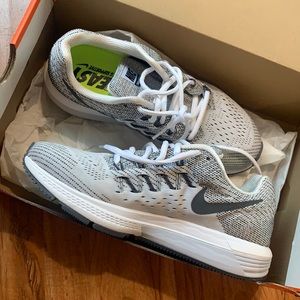 Nike Air Zoom Vomero 10